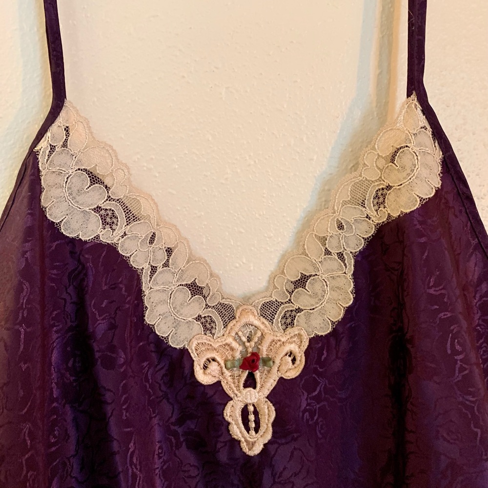 Vintage Lingerie Slip with a Rose Pattern 🥀